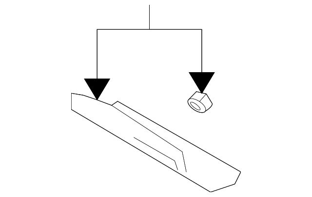 19184104 Деталь BARRIER LOWER RETAINER, RIGHT
